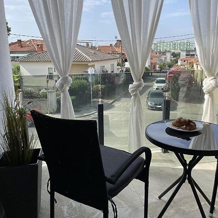 Giovanna Apartment With Terrace And Free Parking Pula Dış mekan fotoğraf